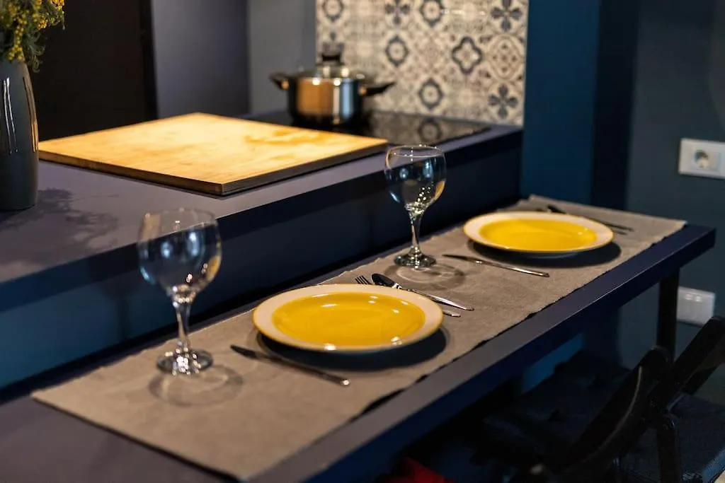 Boras Apartment Studio Near Artificial Lake Тирана Албания
